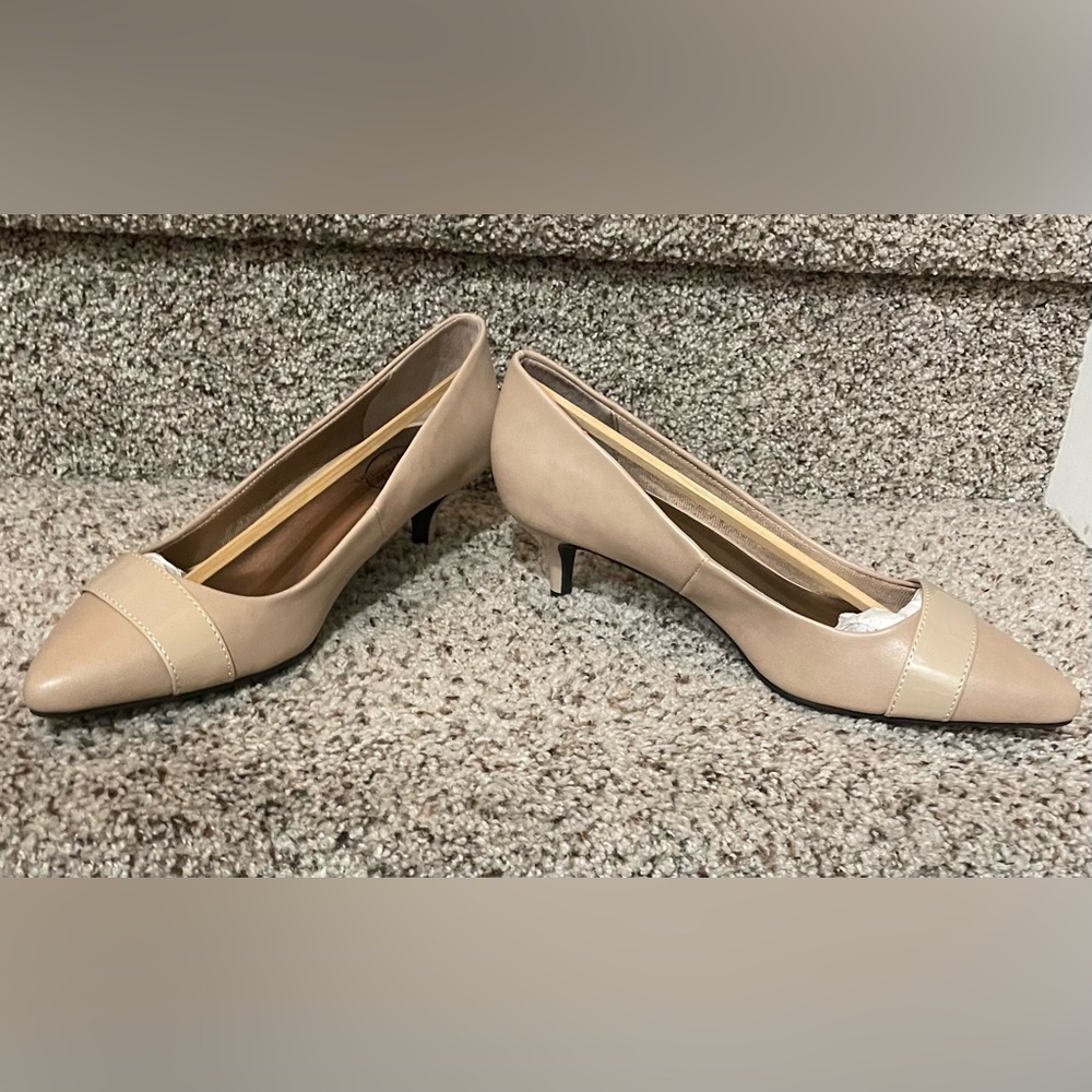 Life stride heels